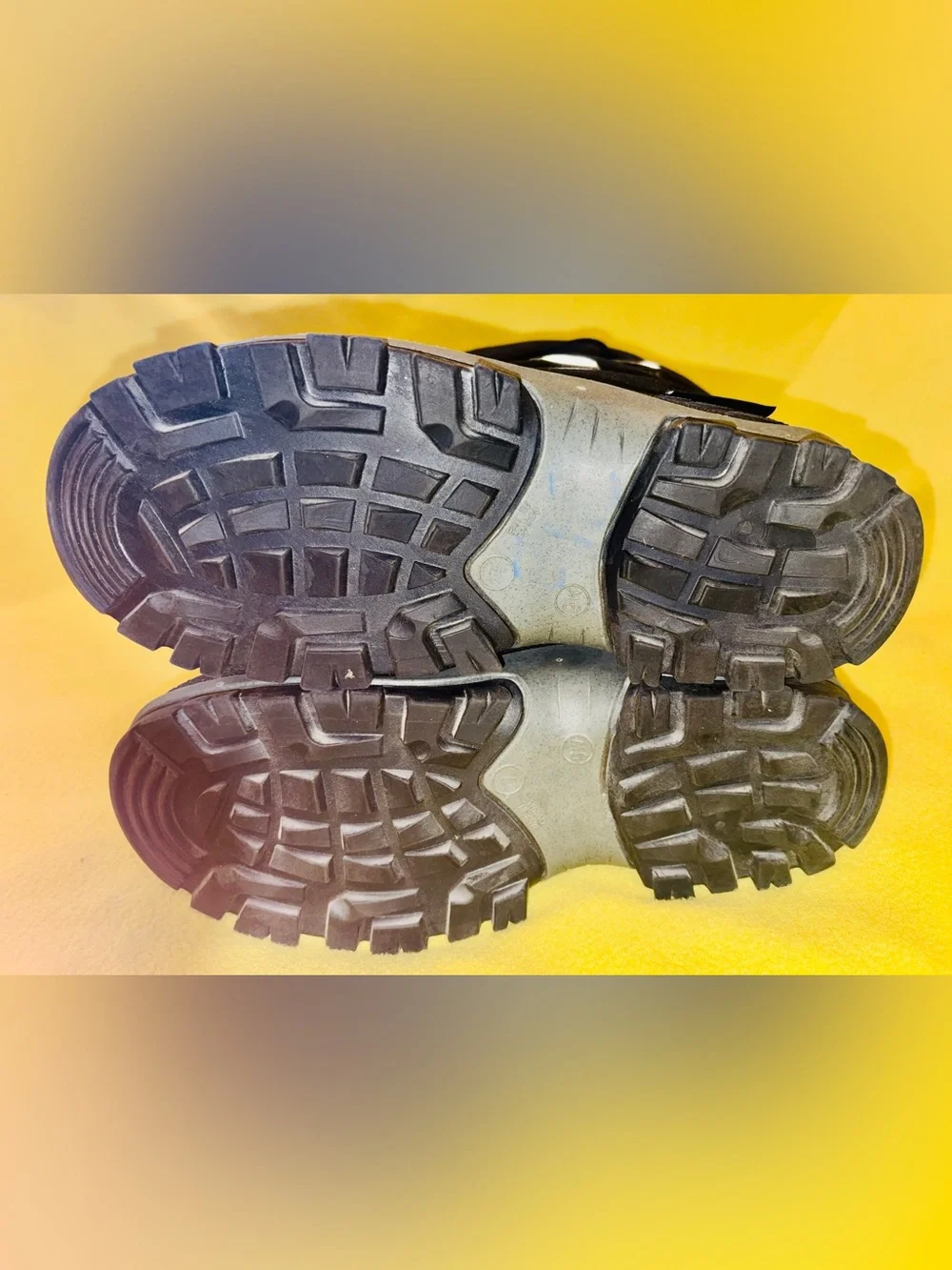 Baffin Technology Winter Boots - Men’s Size 7 Wide - Made in Canada